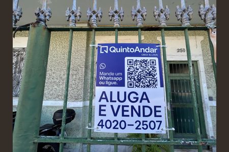 Apartamento à venda com 90m², 2 quartos e sem vagaPlaca
