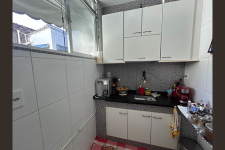 Apartamento à venda com 90m², 2 quartos e sem vagaCozinha