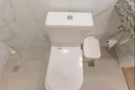 Apartamento para alugar com 140m², 3 quartos e 2 vagas Apartamento para alugar com 140m², 3 quartos e 2 vagasBanheiro 2