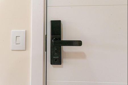Apartamento para alugar com 140m², 3 quartos e 2 vagas Apartamento para alugar com 140m², 3 quartos e 2 vagasFechadura Eletrônica