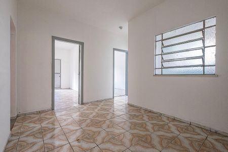 Casa para alugar com 80m², 3 quartos e sem vaga Casa para alugar com 80m², 3 quartos e sem vagaSala