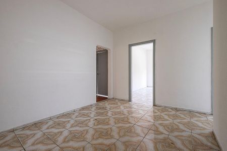 Casa para alugar com 80m², 3 quartos e sem vaga Casa para alugar com 80m², 3 quartos e sem vagaSala