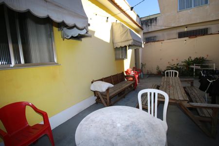 Casa à venda com 200m², 4 quartos e 1 vagaÁrea gourmet