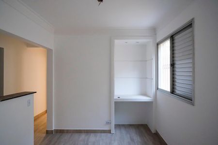 Apartamento à venda com 77m², 3 quartos e 1 vagaSala