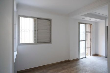 Apartamento à venda com 77m², 3 quartos e 1 vagaSala
