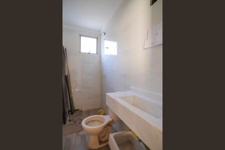 Apartamento à venda com 77m², 3 quartos e 1 vagaBanheiro da suíte