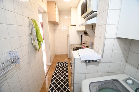 Apartamento à venda com 41m², 1 quarto e sem vagaÁrea de Serviço