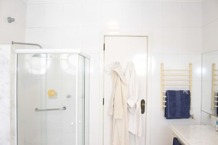 Apartamento à venda com 290m², 2 quartos e 2 vagasBanheiro suite