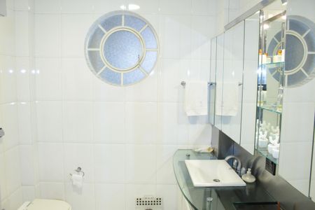 Apartamento à venda com 290m², 2 quartos e 2 vagasBanheiro