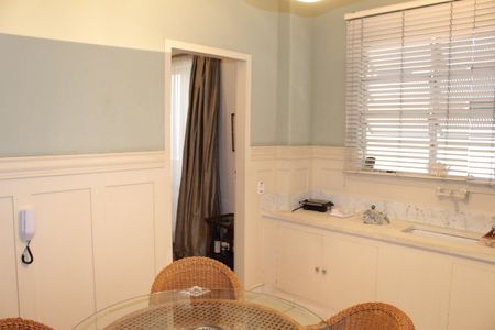 Apartamento à venda com 290m², 2 quartos e 2 vagasCozinha