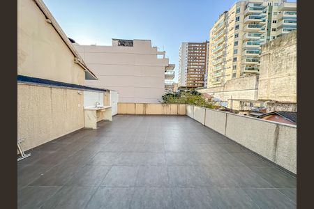 Casa de condomínio à venda com 300m², 4 quartos e 2 vagas Casa de condomínio à venda com 300m², 4 quartos e 2 vagasArea comum