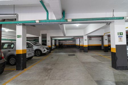 Apartamento para alugar com 55m², 2 quartos e 1 vagaGaragem