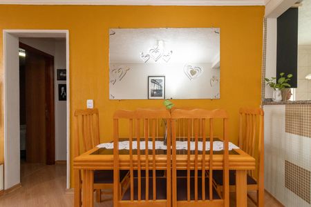Apartamento para alugar com 55m², 2 quartos e 1 vagaSala