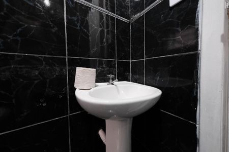 Casa à venda com 123m², 3 quartos e 4 vagasBanheiro