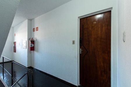 Apartamento para alugar com 49m², 2 quartos e sem vaga Apartamento para alugar com 49m², 2 quartos e sem vagaCorredor