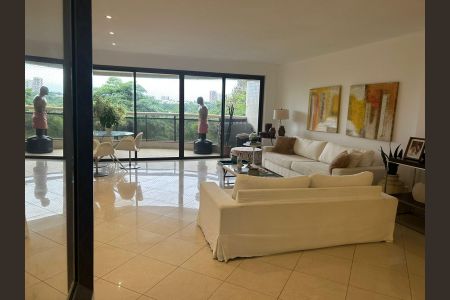 Apartamento à venda com 179m², 3 quartos e 2 vagas Apartamento à venda com 179m², 3 quartos e 2 vagasSala
