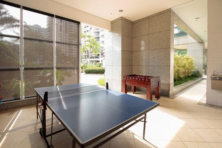 Apartamento à venda com 179m², 3 quartos e 2 vagas Apartamento à venda com 179m², 3 quartos e 2 vagasÁrea comum