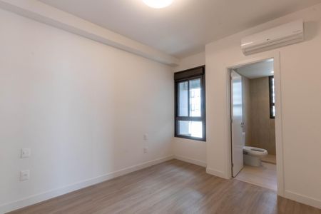 Apartamento à venda com 115m², 3 quartos e 2 vagas Apartamento à venda com 115m², 3 quartos e 2 vagasSuíte 1