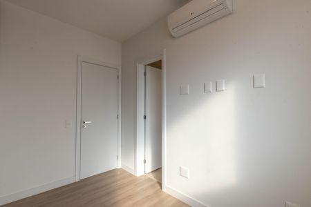 Apartamento à venda com 115m², 3 quartos e 2 vagas Apartamento à venda com 115m², 3 quartos e 2 vagasSuíte 2