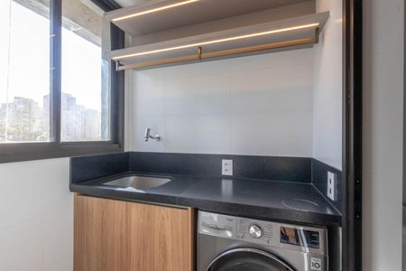 Apartamento à venda com 115m², 3 quartos e 2 vagas Apartamento à venda com 115m², 3 quartos e 2 vagasÁrea de Serviço