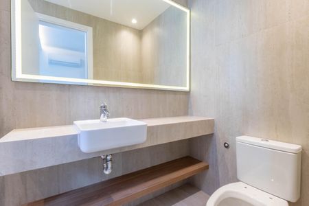 Apartamento à venda com 115m², 3 quartos e 2 vagas Apartamento à venda com 115m², 3 quartos e 2 vagasBanheiro Suíte 3