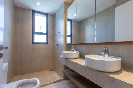 Apartamento à venda com 115m², 3 quartos e 2 vagas Apartamento à venda com 115m², 3 quartos e 2 vagasBanheiro Suíte 1