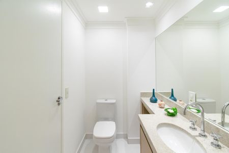 Apartamento à venda com 154m², 3 quartos e 2 vagasBanheiro da Suíte 3