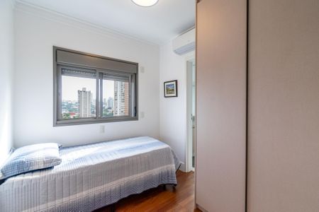 Apartamento à venda com 154m², 3 quartos e 2 vagasSuíte 2