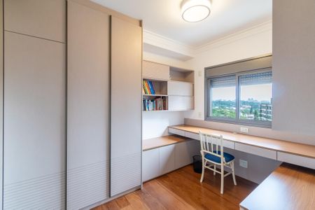 Apartamento à venda com 154m², 3 quartos e 2 vagasSuíte 3