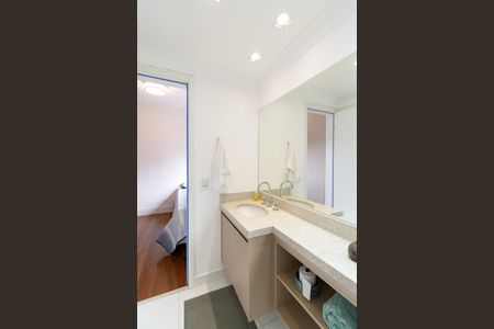 Apartamento à venda com 154m², 3 quartos e 2 vagasBanheiro da Suíte 2