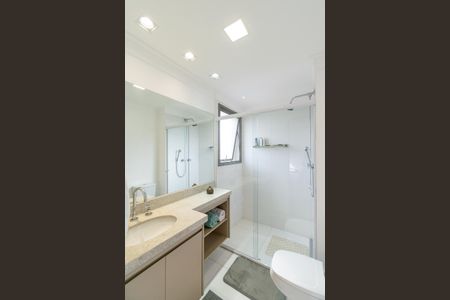 Apartamento à venda com 154m², 3 quartos e 2 vagasBanheiro da Suíte 2