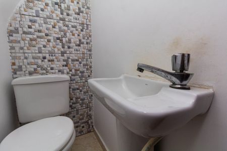 Casa para alugar com 170m², 3 quartos e 2 vagas Casa para alugar com 170m², 3 quartos e 2 vagasLavabo