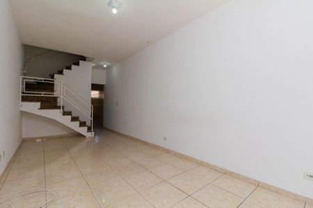Casa para alugar com 170m², 3 quartos e 2 vagas Casa para alugar com 170m², 3 quartos e 2 vagasSala