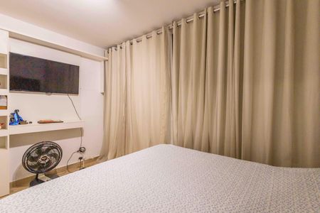 Casa de condomínio à venda com 270m², 4 quartos e 2 vagas Casa de condomínio à venda com 270m², 4 quartos e 2 vagasSuíte 1