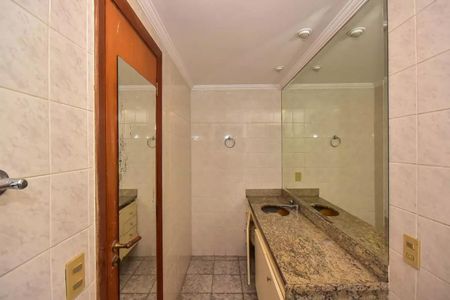 Apartamento à venda com 196m², 4 quartos e 3 vagas Apartamento à venda com 196m², 4 quartos e 3 vagasFoto 41