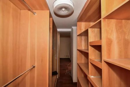 Apartamento à venda com 196m², 4 quartos e 3 vagas Apartamento à venda com 196m², 4 quartos e 3 vagasFoto 34