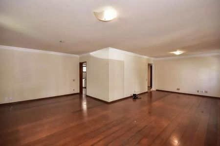 Apartamento à venda com 196m², 4 quartos e 3 vagas Apartamento à venda com 196m², 4 quartos e 3 vagasFoto 03