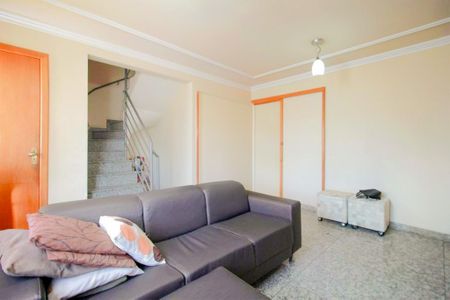 Apartamento à venda com 160m², 4 quartos e 2 vagasSala