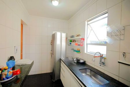 Apartamento à venda com 160m², 4 quartos e 2 vagasCozinha