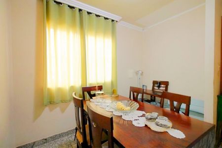 Apartamento à venda com 160m², 4 quartos e 2 vagasSala de Jantar