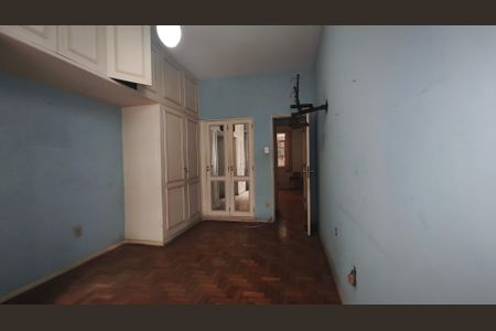 Apartamento à venda com 130m², 3 quartos e 1 vagaQuarto 2