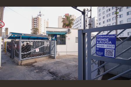 Apartamento para alugar com 64m², 3 quartos e 1 vagaFachada