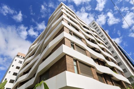 Apartamento à venda com 88m², 3 quartos e 2 vagas Apartamento à venda com 88m², 3 quartos e 2 vagasFachada