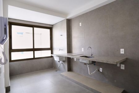 Apartamento à venda com 88m², 3 quartos e 2 vagas Apartamento à venda com 88m², 3 quartos e 2 vagasCozinha e Área de Serviço