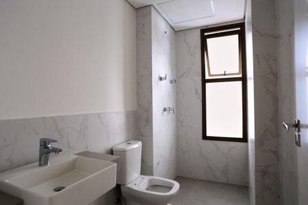 Apartamento à venda com 88m², 3 quartos e 2 vagasBanheiro da Suíte