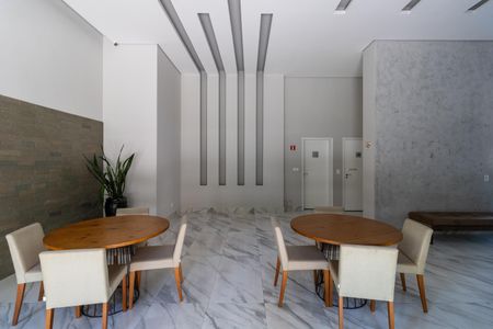 Apartamento para alugar com 65m², 2 quartos e 2 vagas Apartamento para alugar com 65m², 2 quartos e 2 vagasÁrea comum