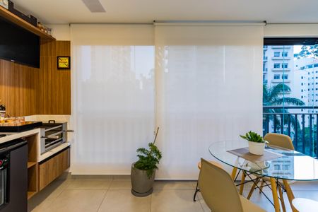 Apartamento para alugar com 65m², 2 quartos e 2 vagas Apartamento para alugar com 65m², 2 quartos e 2 vagasSala