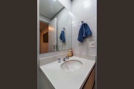 Apartamento para alugar com 65m², 2 quartos e 2 vagas Apartamento para alugar com 65m², 2 quartos e 2 vagasBanheiro da Suíte