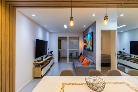 Apartamento para alugar com 65m², 2 quartos e 2 vagas Apartamento para alugar com 65m², 2 quartos e 2 vagasSala