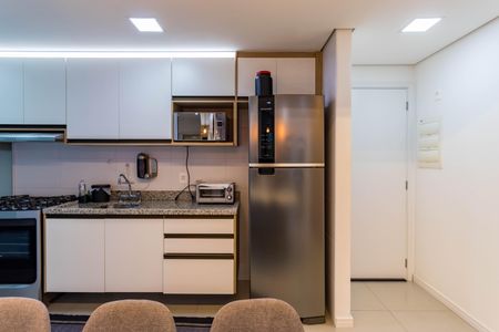 Apartamento para alugar com 65m², 2 quartos e 2 vagas Apartamento para alugar com 65m², 2 quartos e 2 vagasCozinha